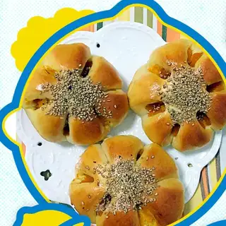 Pumpkin mud, bread