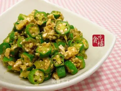 A star with salted eggs
