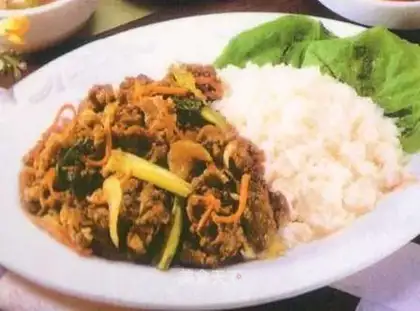 Mushroom cauliflower curry rice