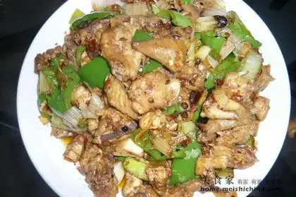 Hot diced chicken