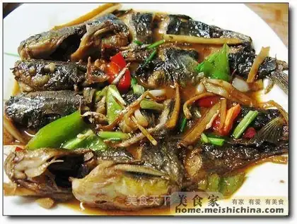 Braised Yellow Sickle Fish