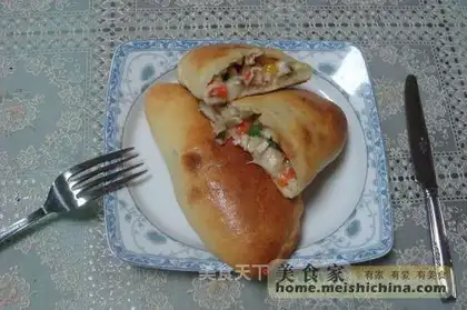 Italian mushroom seafood pizza corner