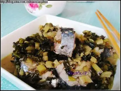 Roasted mackerel with cabbage