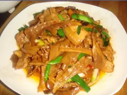 Stewed pork in soy sauce