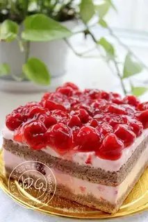 Cherry Mousse