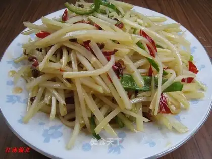 Spicy shredded potatoes