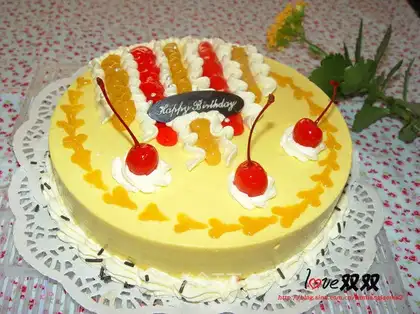 Mango frozen cheesecake