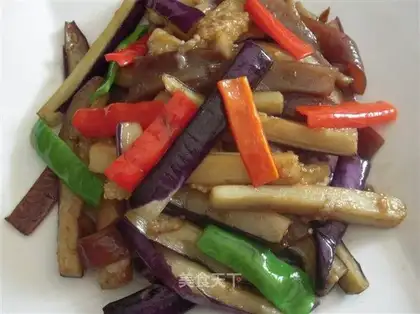 stir-fried eggplant with pig skin