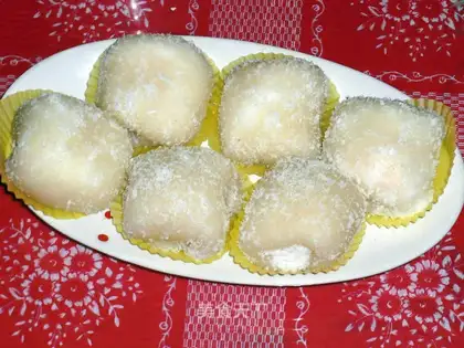 Glutinous rice balls