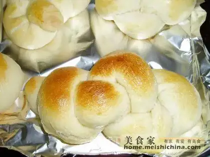 braided loaf