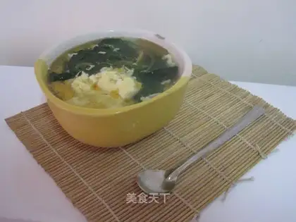 Spinach egg soup