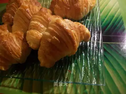 French croissants