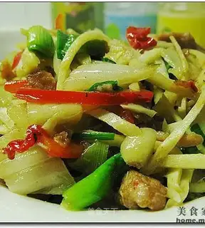stir-fried pickles with winter bamboo shoots