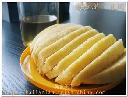 Orange-flavored steamed cake