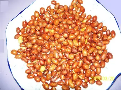fried peanuts