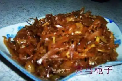 pickled mustard with shredded ginger
