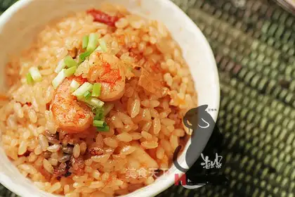 Rice in shrimp oil