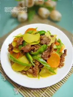 stir-fried beef with three vegetables