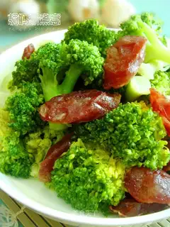 Fried sausage with broccoli