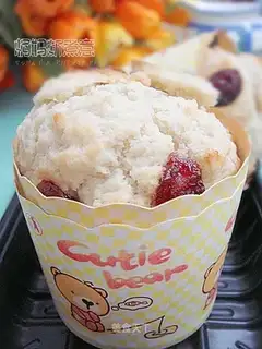 Cranberry muffin cake