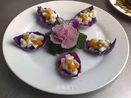 Pumpkin, melons, raw fish diced