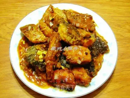 Sweet and sour fish nuggets