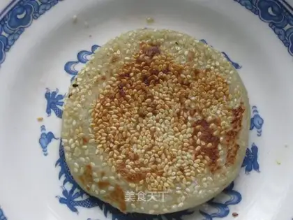 glutinous sesame sweet potato cake