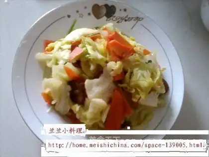 stir-fried sausage with cabbage
