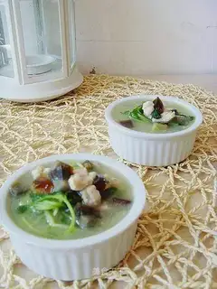 Soup pea seedlings