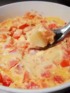 Steamed egg with tomato and yam
