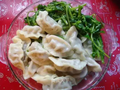 Laver shrimp skin and meat dumplings