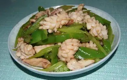 stir-fried squid with celery