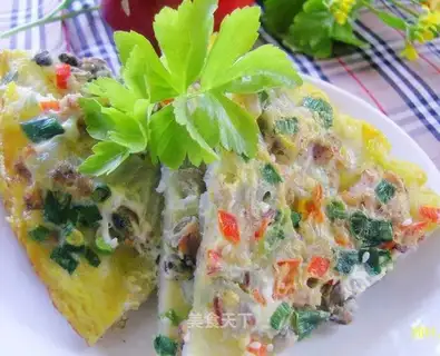 Mixed vegetables and seafood pancakes