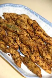 Fried Chinese toon small noodle fish