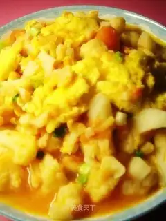 Tomatoes, eggs, cauliflower