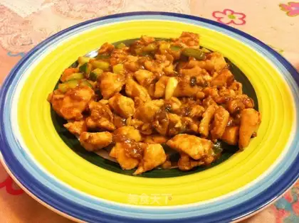 Sauce diced chicken
