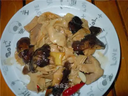 Braised mushrooms with tofu bamboo