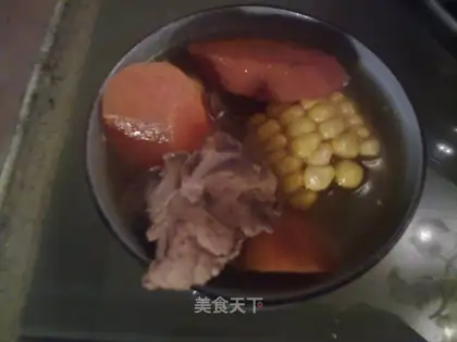 Corn stewed pork ribs soup