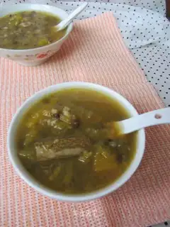 Pumpkin green bean soup