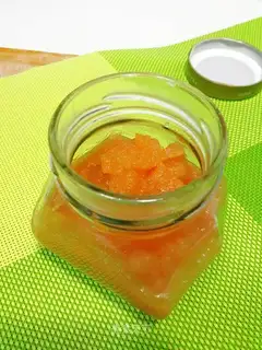 Homemade healthy apple sauce