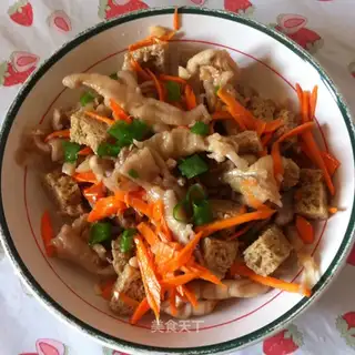 The chicken claws
