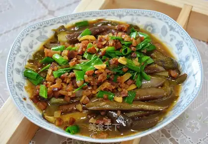 Sausage, pork and eggplant