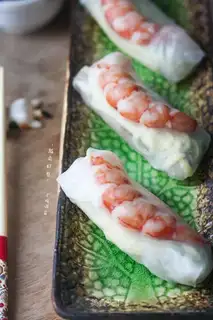 Vietnamese shrimp rolls