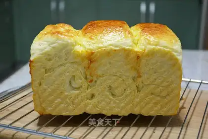 Yogurt toast