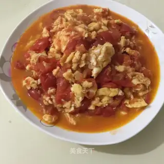Tomato fried eggs