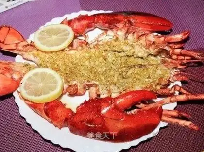 Garlic cream roasted lobster