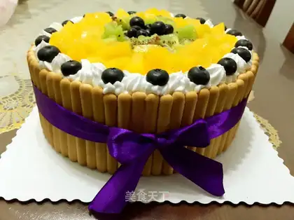 Peach fruit cake