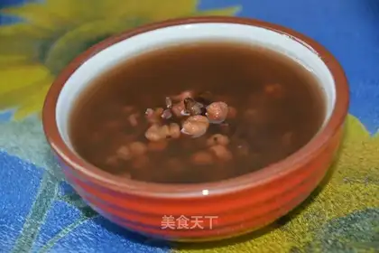 Soybeans soup