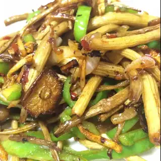 Dry tea mushrooms