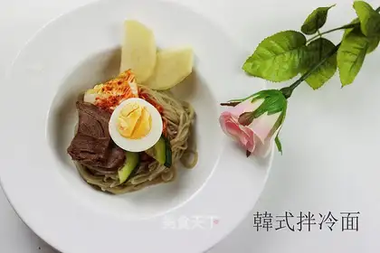 The Korean blending of noodles